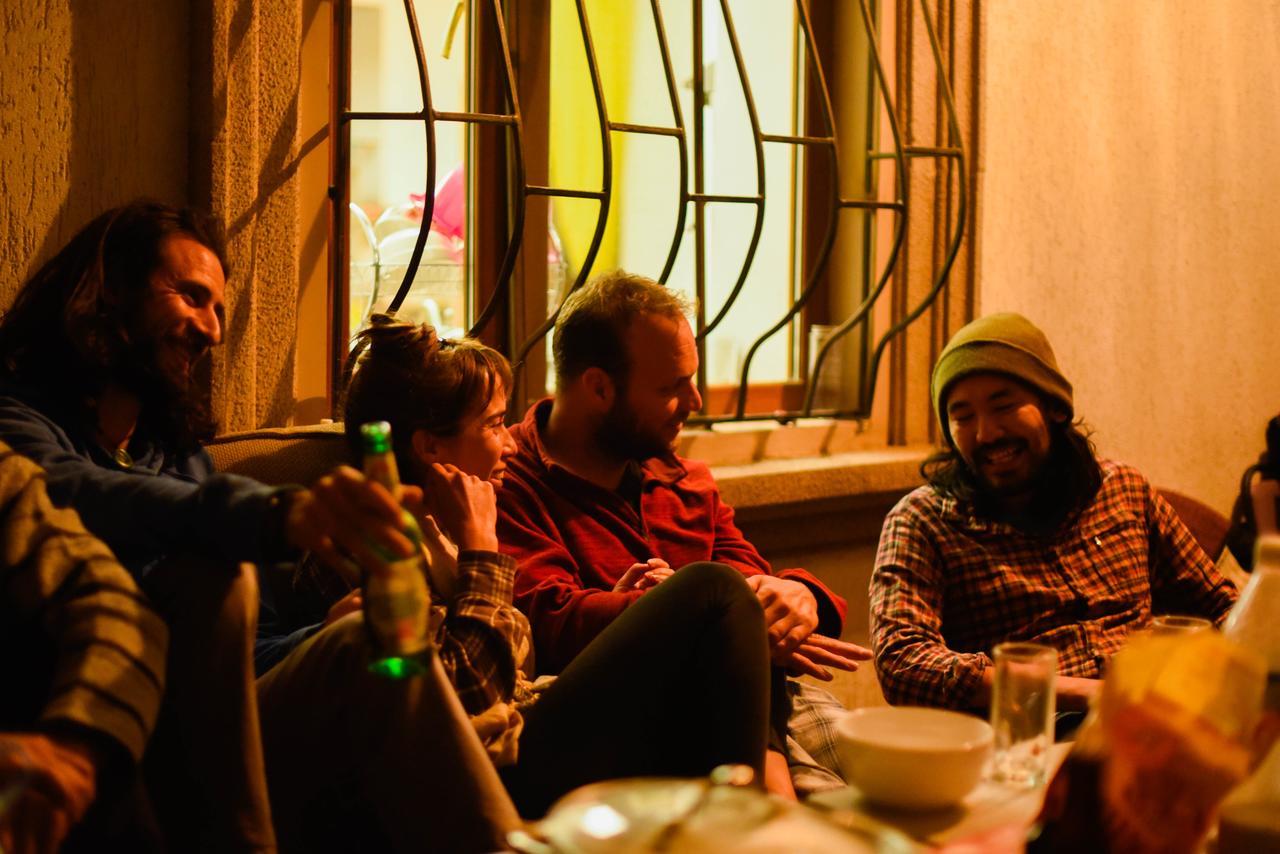 "European" Backpackers Hostel In Almaty Eksteriør bilde